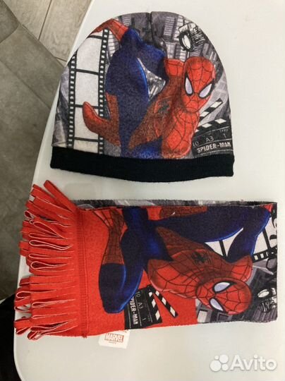 Шапка и шарф Marvel 2-4 года