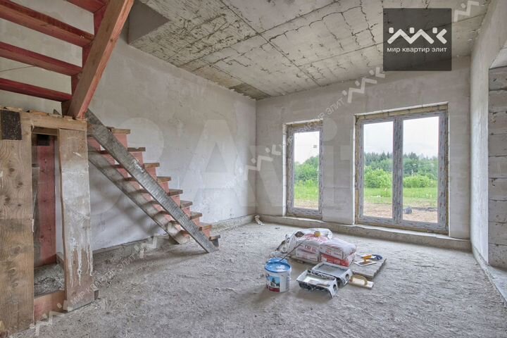 Дом 160,5 м² на участке 10 сот.