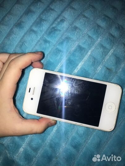 iPhone 4, 8 ГБ