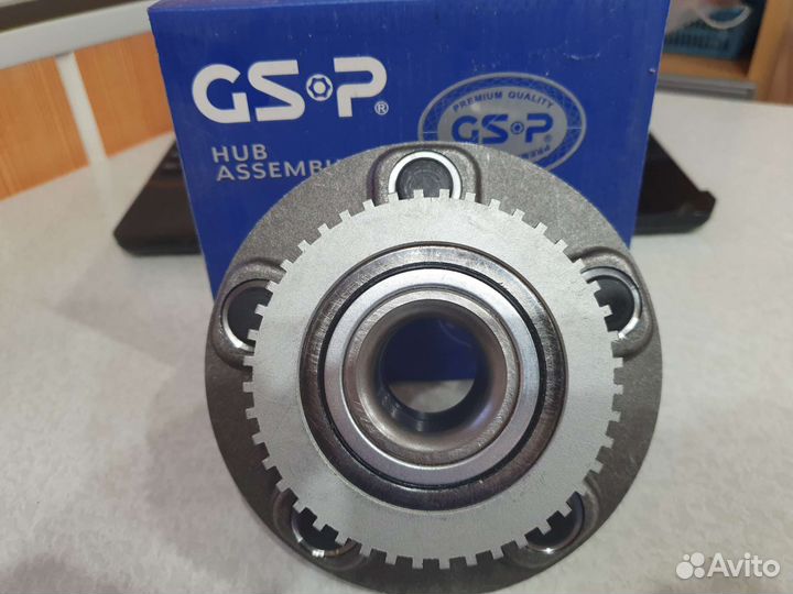 Задняя ступица Nissan Primera P12