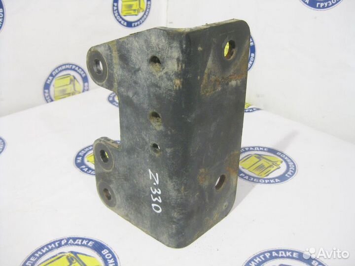 Кронштейн бампера правый 54905001178 KAMAZ, 5490 N