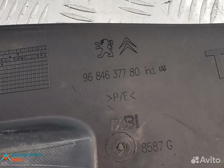 Защита арок задняя левая (подкрылок) Peugeot 3008