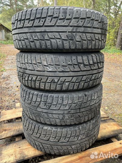 Kumho I'Zen KW22 195/55 R16 91T