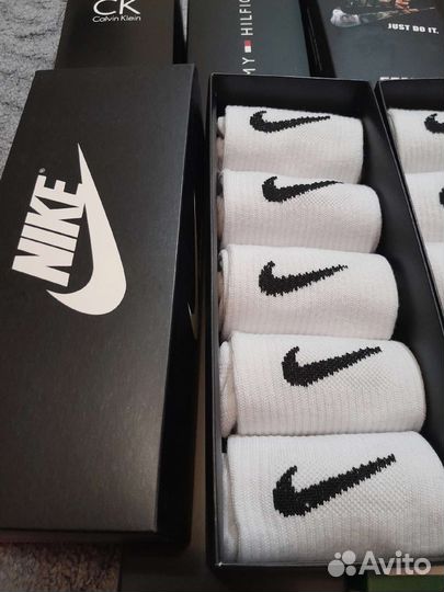 Подарочный набор носков в коробке