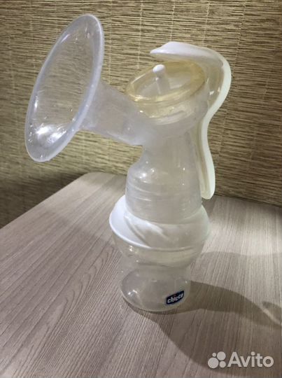 Молокоотсос ручной Chicco