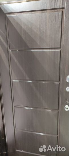 Дверь входная металлическая с терморазрывом