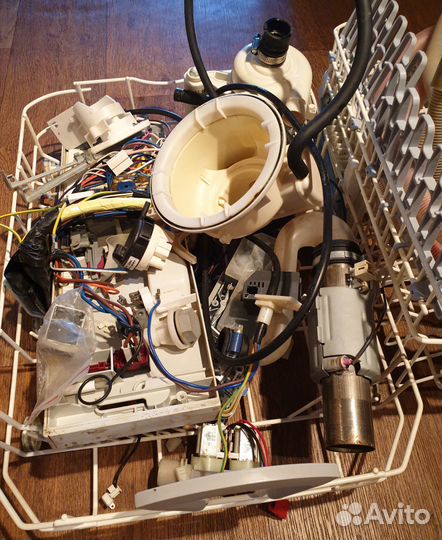 Запчасти от HotPoint Ariston / Indesit