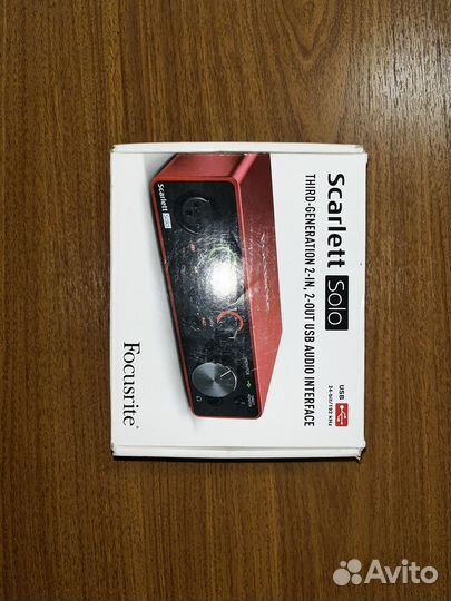 Внешняя звуковая карта focusrite Scarlett Solo