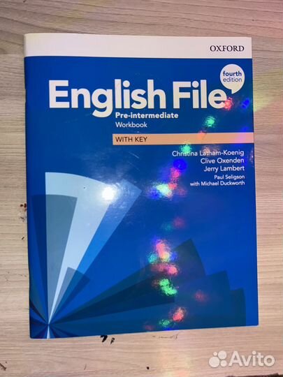 Учебник и рабочая тетрадь English File