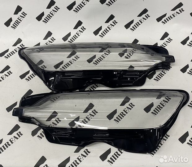 Правое стекло фары Volvo S60 III 2018-н.в