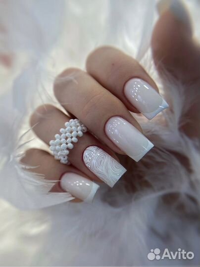 Маникюр в салоне на Николаева. Укрепление гелем