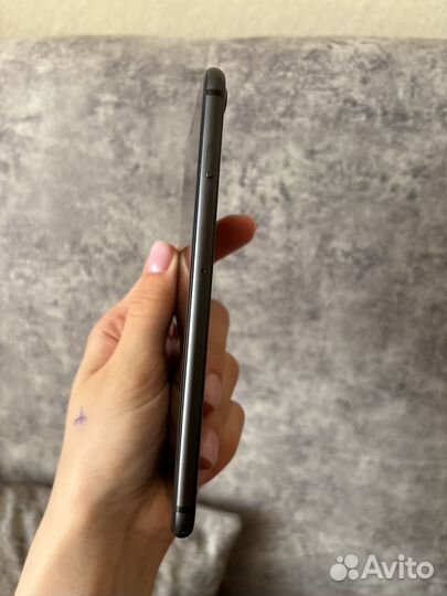 iPhone 8 Plus, 128 ГБ