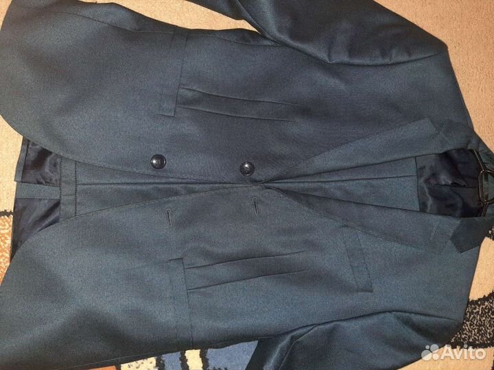 Школьный костюм на мальчика 44/170