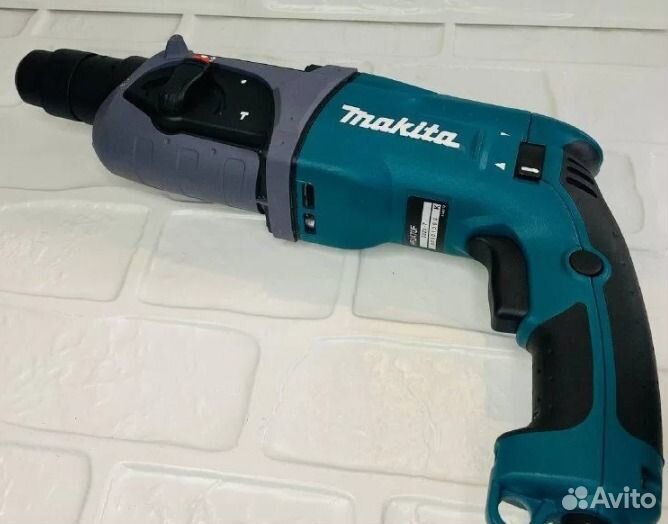 Новый Перфоратор Makita hr 2470