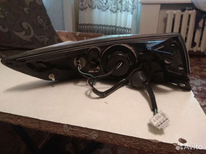 Задний фонарь правый infiniti fx 35