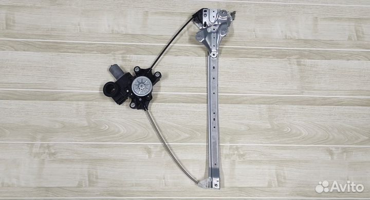 RAV4 - 5 Стеклоподъемник передний правый 2019-2023