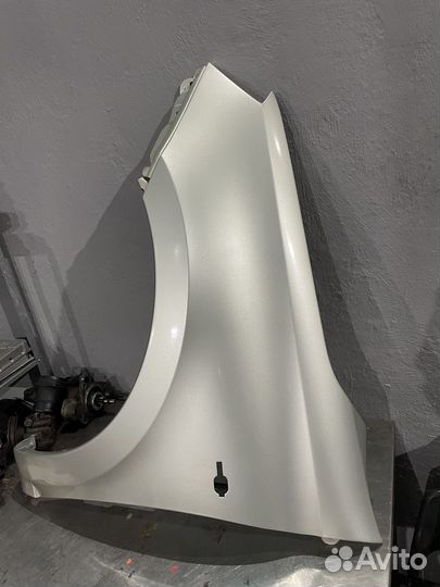 Крыло LADA granta fl левое/правое переднее