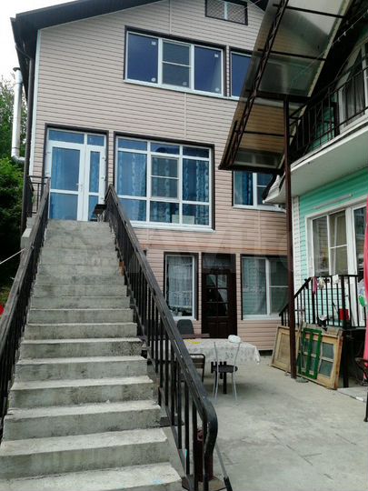 Комната 16 м² в 3-к., 2/2 эт.