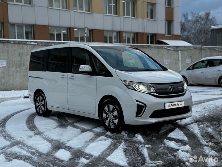 Honda Stepwgn 1.5 CVT, 2016, 44 000 км