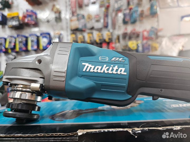 Угловая шлифовальная машина Makita GA029GZ