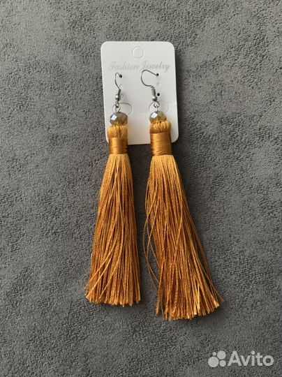 Серьги-кисти
