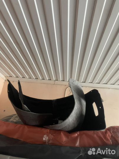 Гранта FL Подкрыльники Перед Завод—Новые