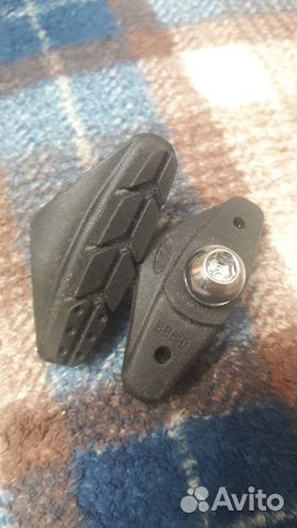 Тормозные колодки для велосипеда,новые