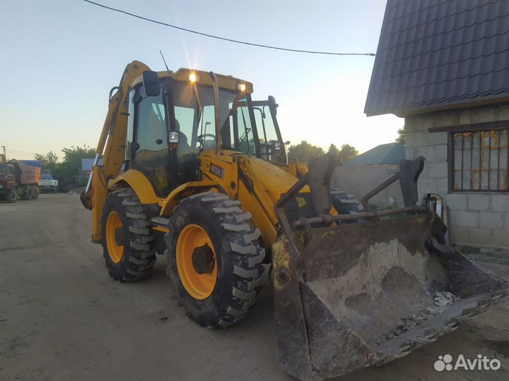 Экскаватор погрузчик Jcb 4cx