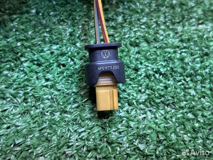 Разъем Audi A4 B8 cjeb 2013