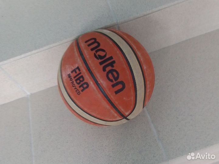 Баскетбольный мяч molten 5 профессиональный