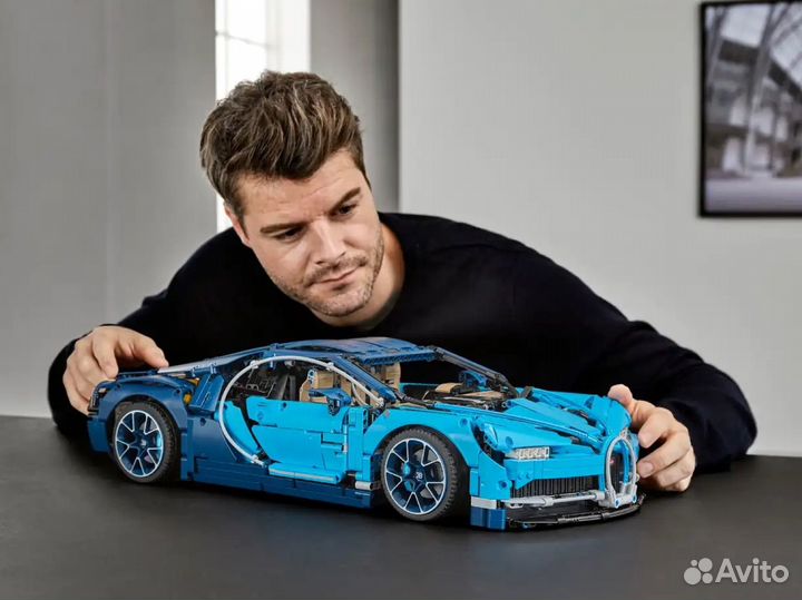 Lego Technic «Bugatti Chiron» (42083)