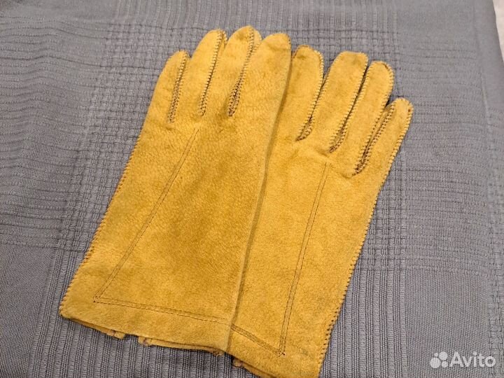 Перчатки