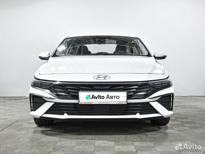 Hyundai Elantra 1.5 CVT, 2024, 109 км