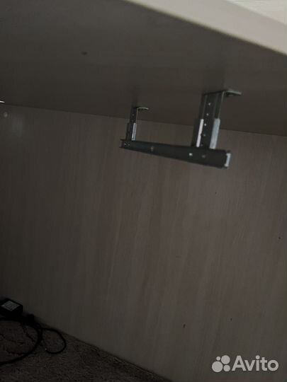 Компьютерный стол Лазурит