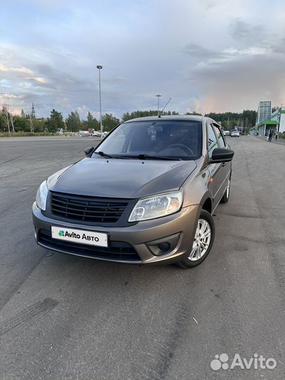 LADA Granta 1.6 МТ, 2017, 129 000 км