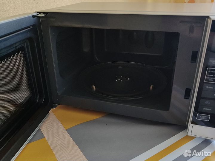 Микроволновая печь Sharp R-2772R(SL)