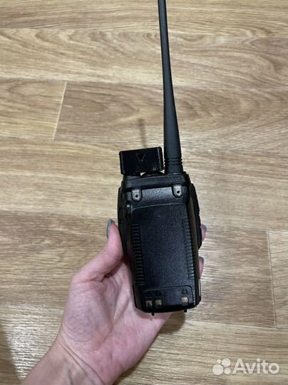 Фиксатор регуляторов частот рации Lira DP-2600 DMR