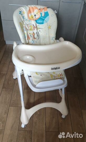 Стульчик для кормления babyton