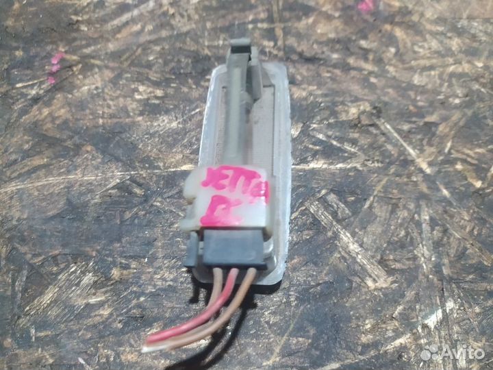 Плафон салонный Volkswagen Jetta II (1984—1992) 2 / II / MK2