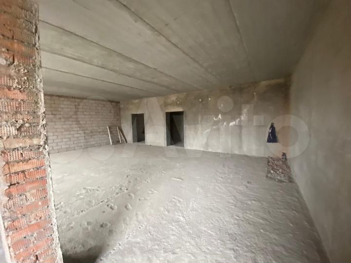 3-к. квартира, 113 м², 1/5 эт.