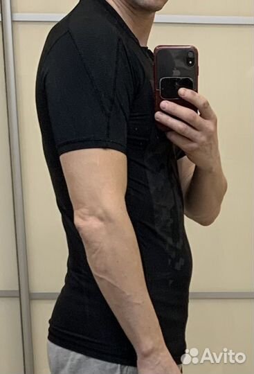 Компрессионная футболка reebok