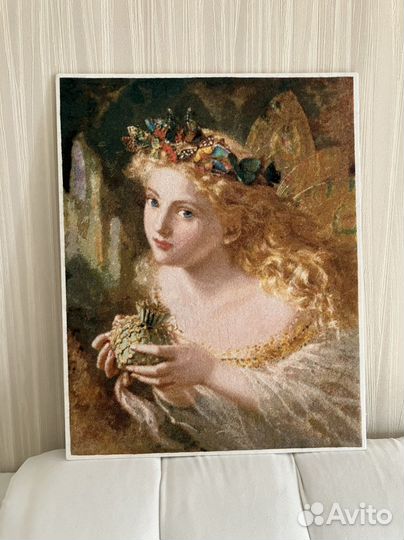 8 вышитых крестиком картин