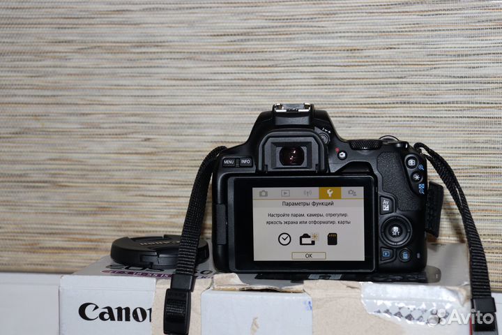 Canon 250d kit 18-55mm stm
