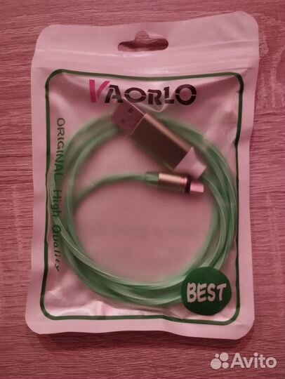 Светящийся кабель с магнитной головкой