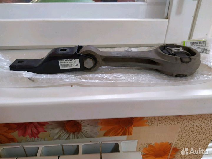 Подушка двигателя vw polo