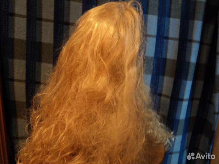 Парик для праздников