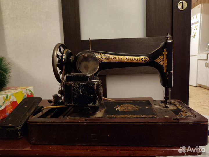 Швейная машинка зингер ручная и ножная