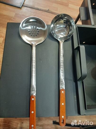 Шумовка и половник для казана