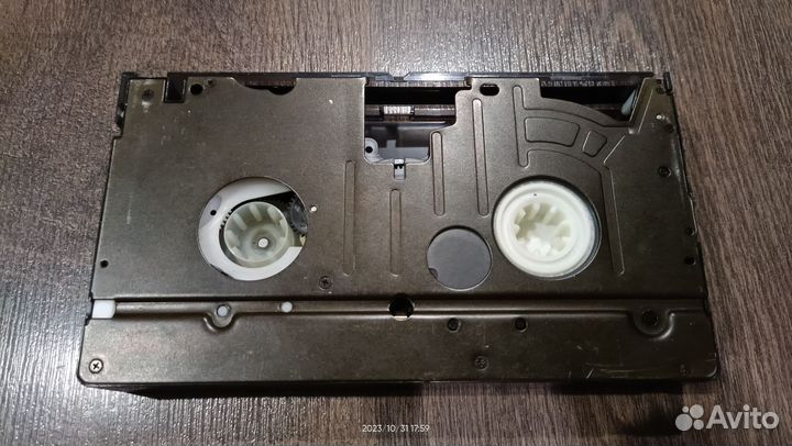 Видео кассета под маленькие кассеты