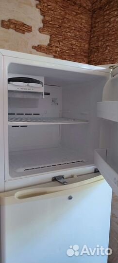 Холодильник бу lg